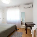 Moro\'S Friends House - Cascais